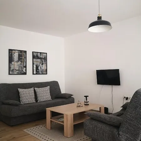 Adi Apartment *